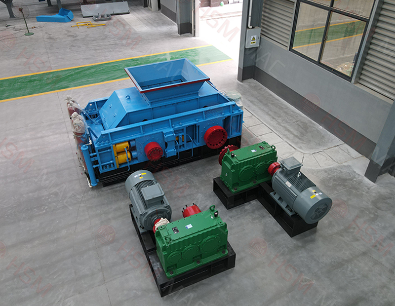 液壓超細破碎對輥機出料細膩,粒度可控,滿足細料加工需求